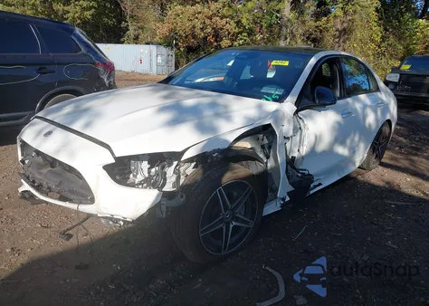 2025 Mercedes-Benz C 300 from USA, damaged, VIN W1KAF4HB6SR241307